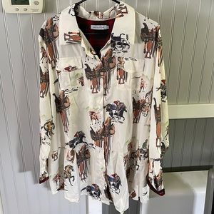 Misslook 5x long sleeve button-down with cowboy print. Flair bottom